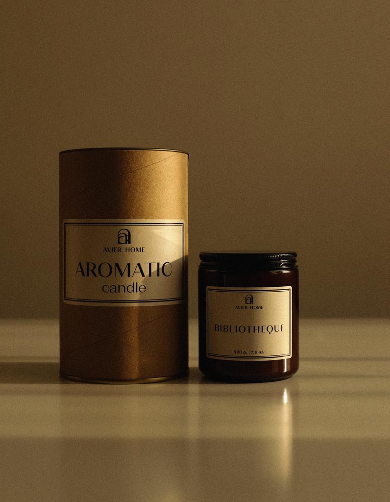Свеча ароматическая | BIBLIOTHEQUE | 220 гр.