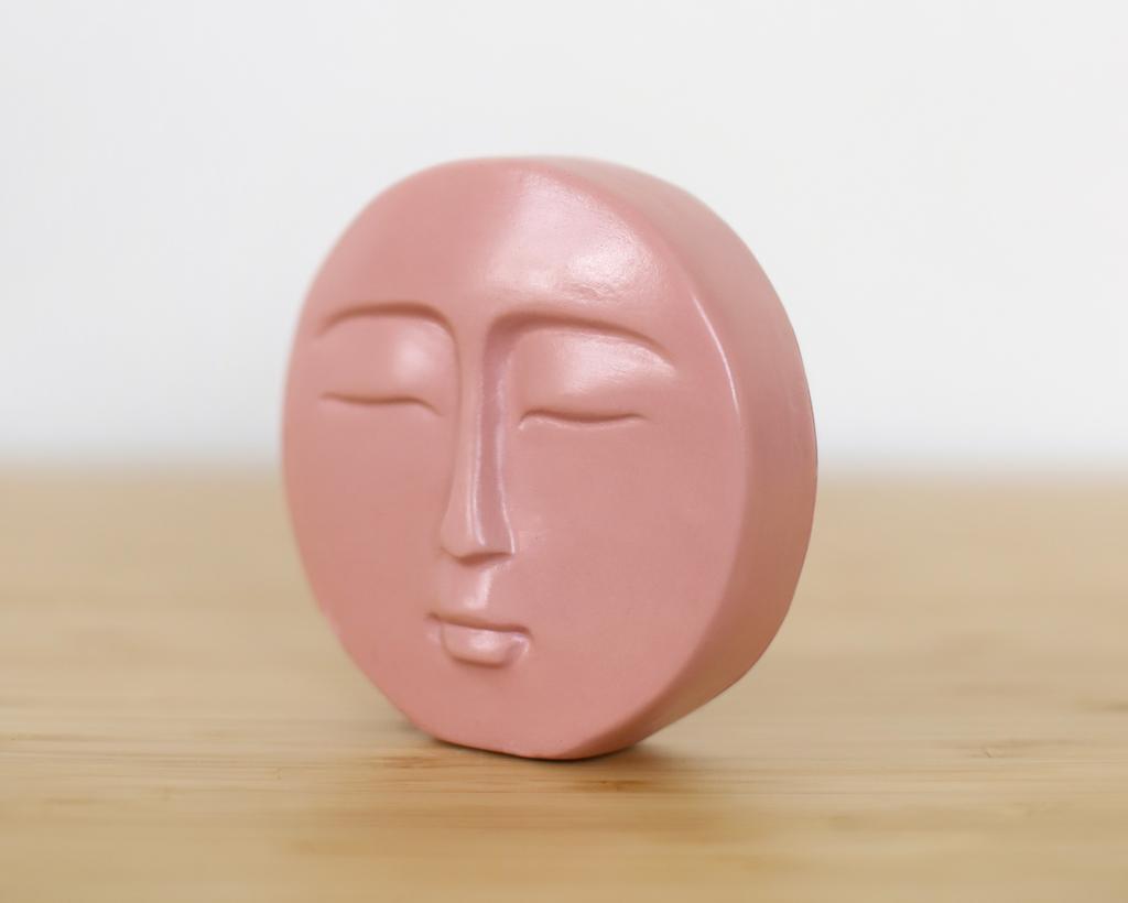 Интерьерное украшение | MOON FACE PINK |