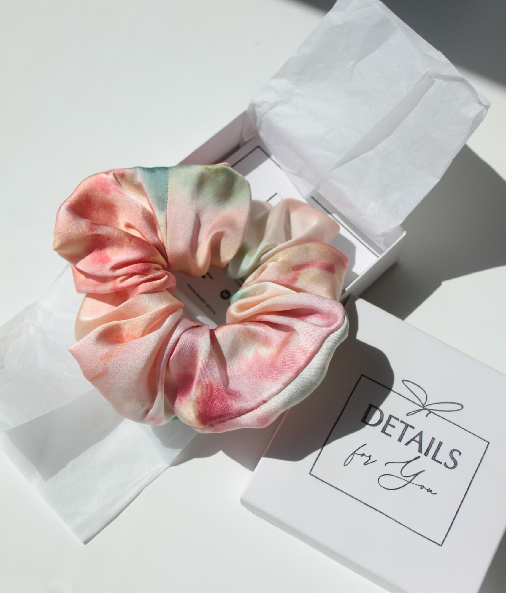 Резинка для волос — Пионы