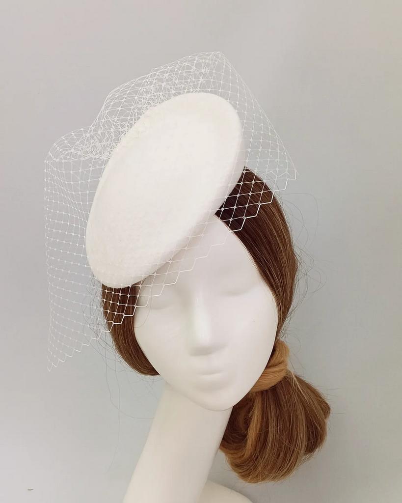Шляпка Lily с вуалью