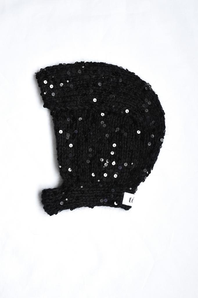 Чепчик с пайетками чёрный