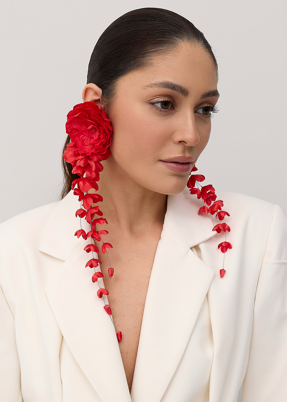 Earrings-bunch trio, red