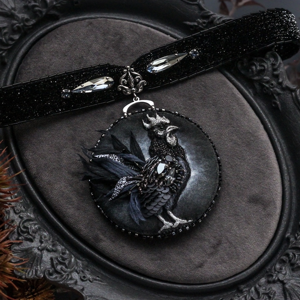 Чокер на бархотке с вышивкой - Черный Петух