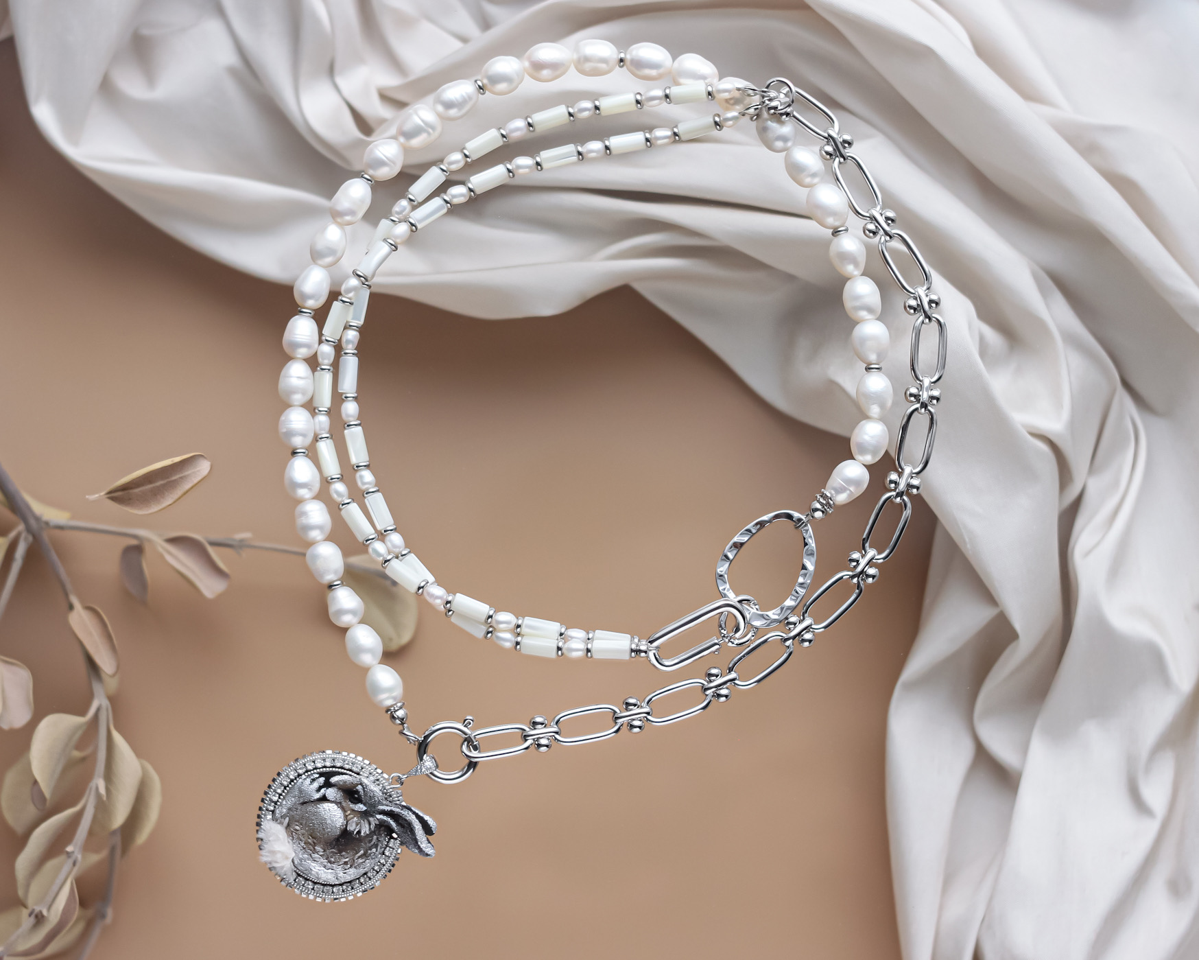 Колье с подвеской «Заяц Русак»