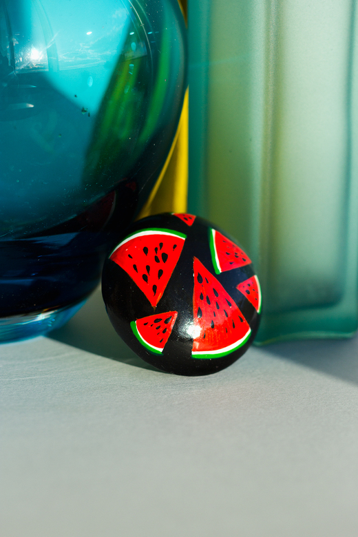 Брошь с росписью Арбузная