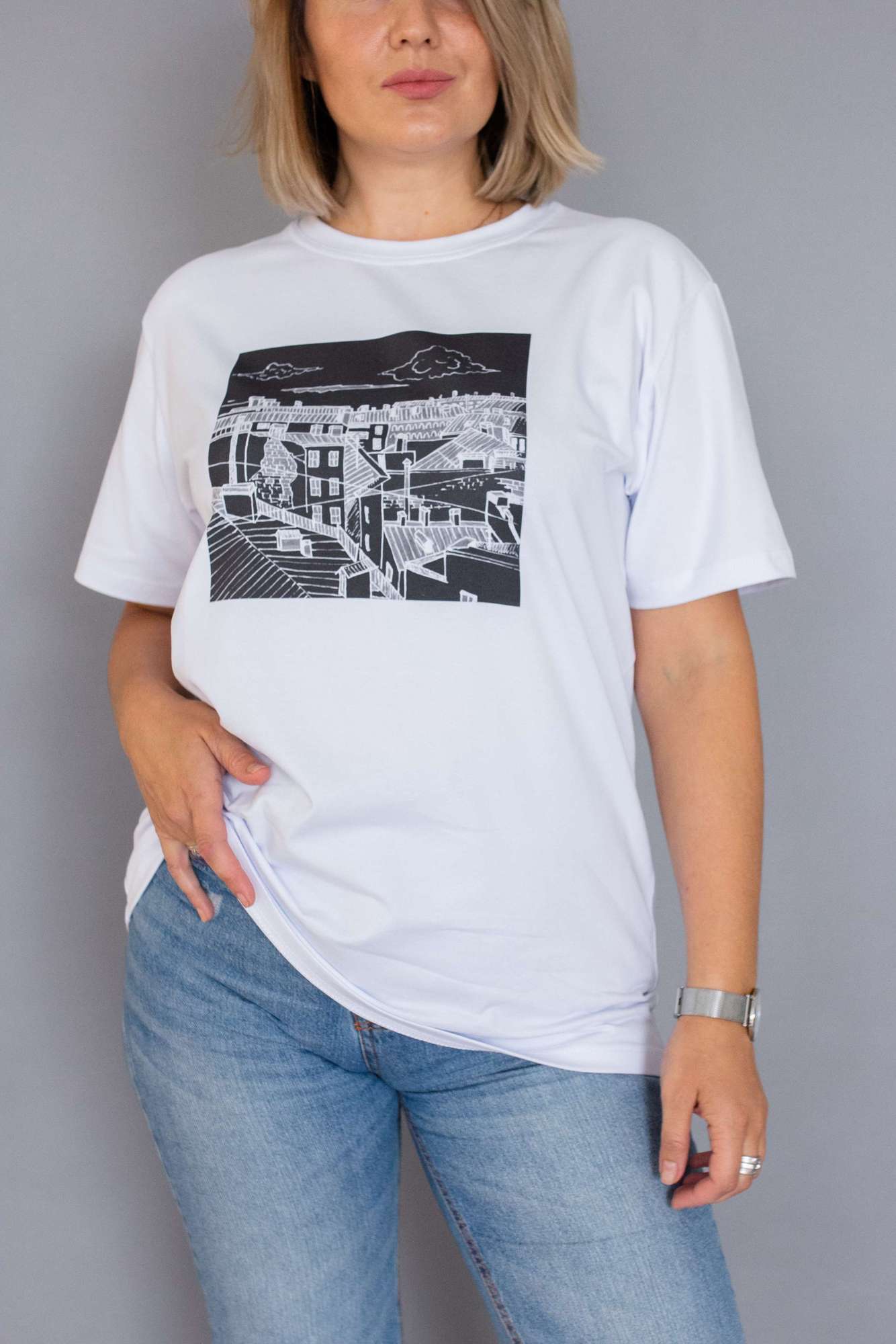 Футболка - Крыши Петербурга ночью