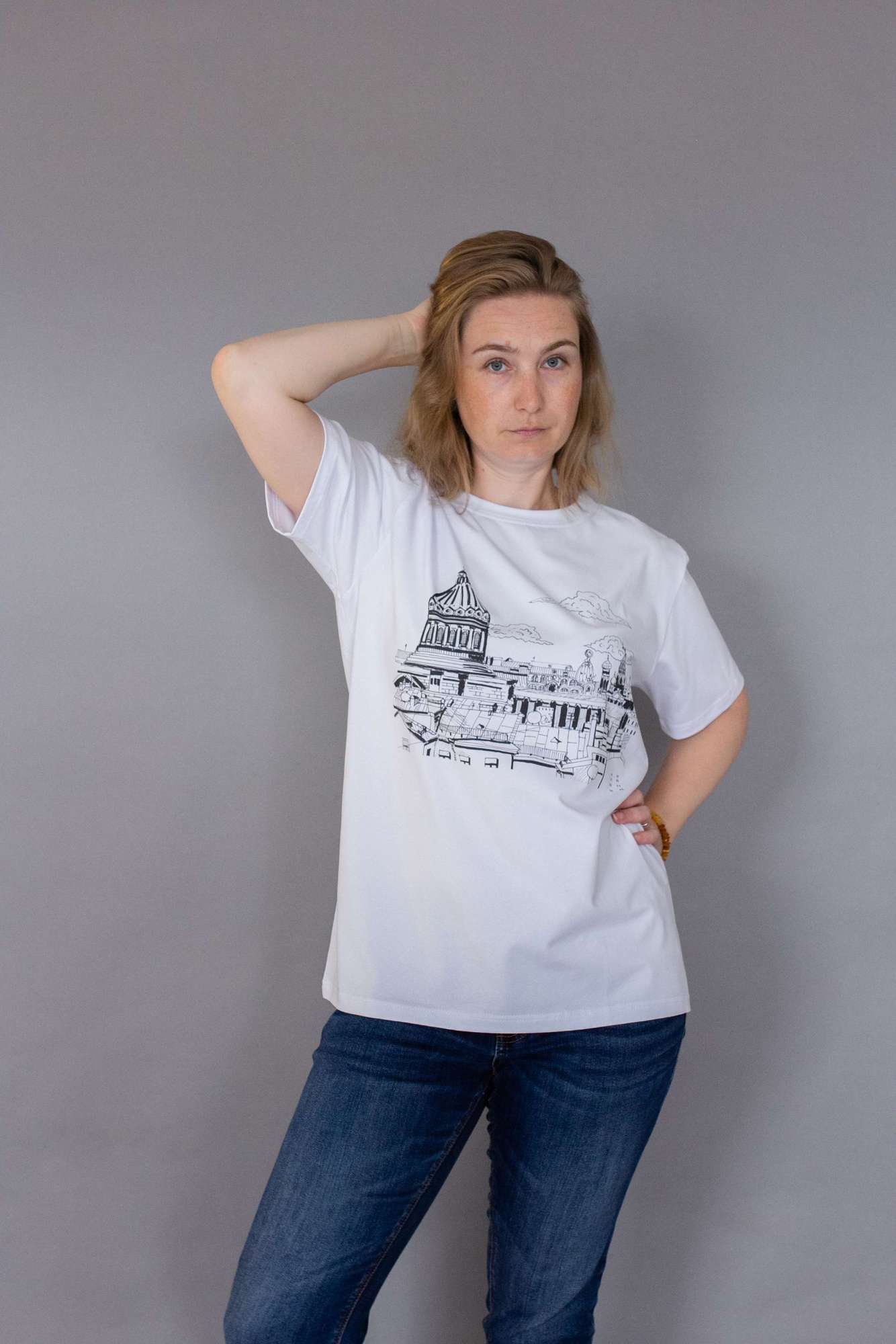 Футболка - Казанский собор в чб