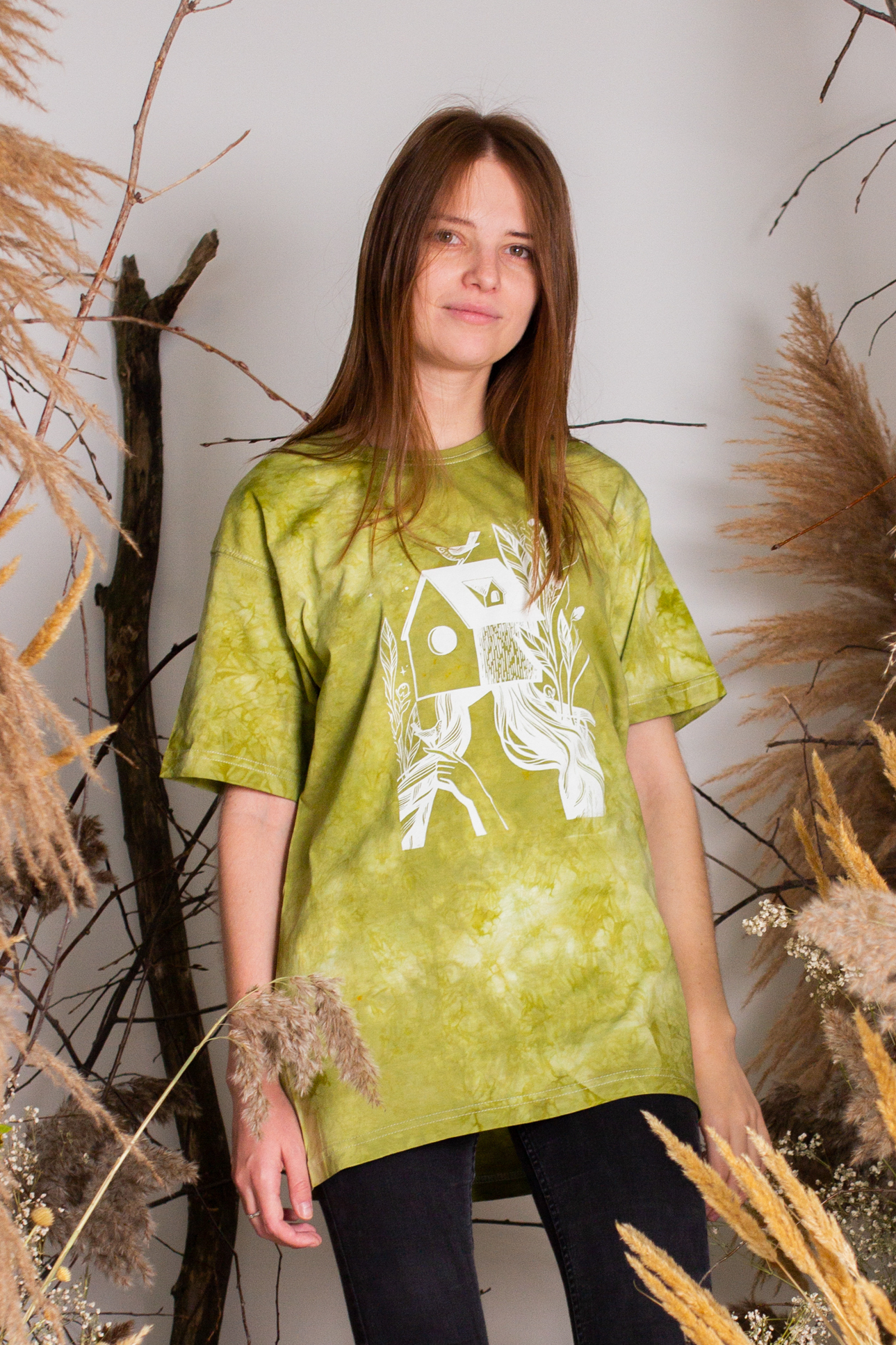 Футболка с шелкографией - В домике