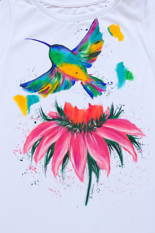 Футболка с росписью Fantastic Colibri #4