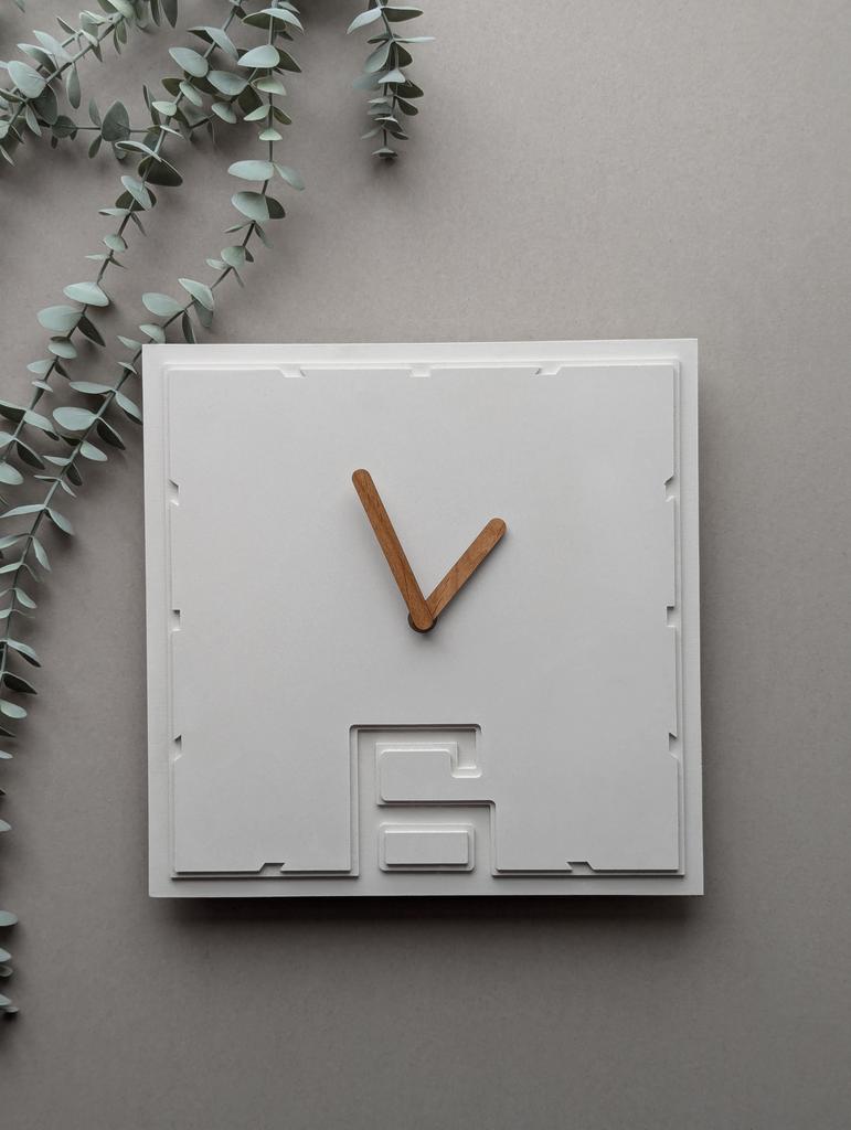 Настенные часы из бетона RULD