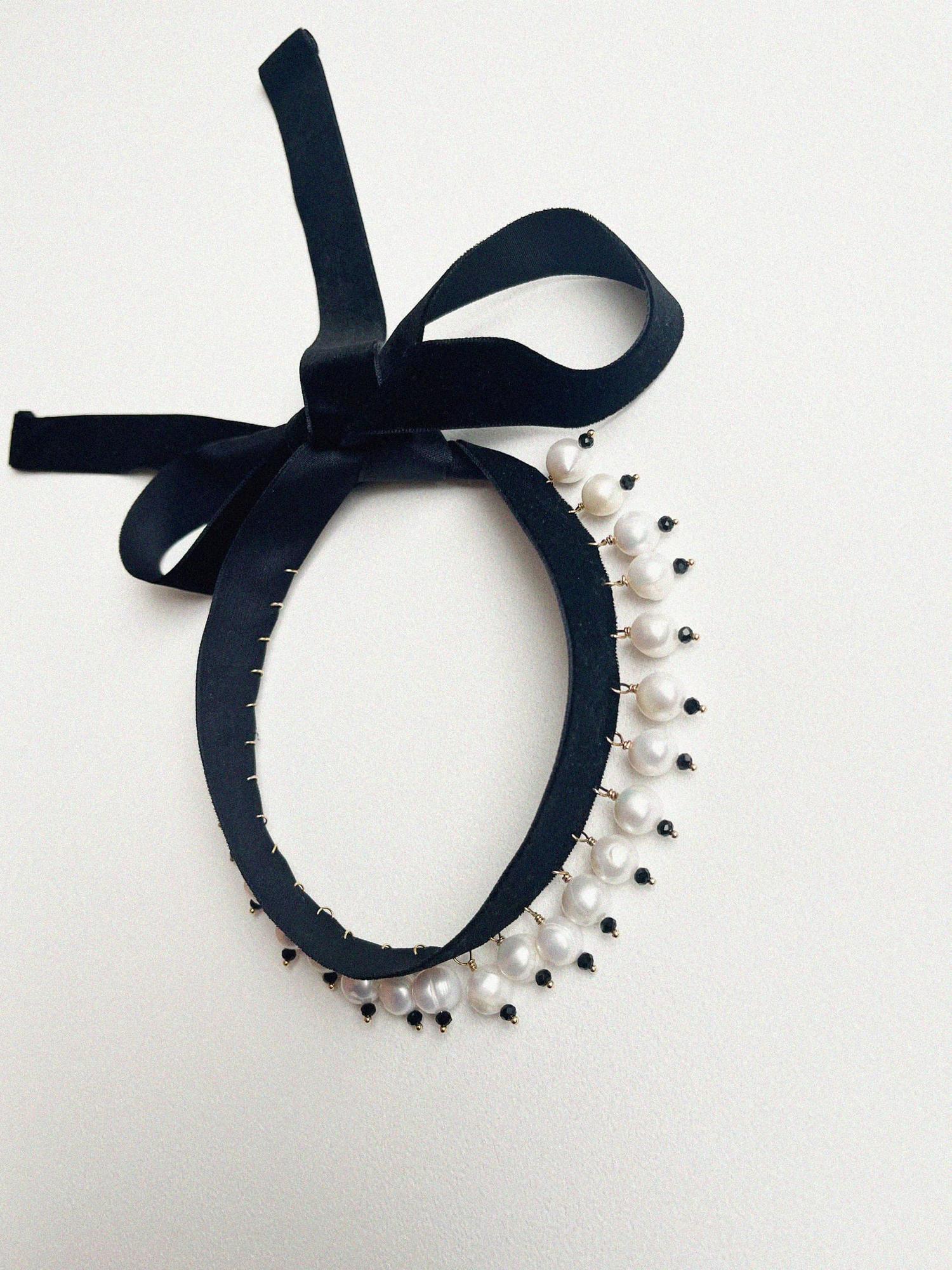 Чокер "Жемчуг на бархатной ленте"