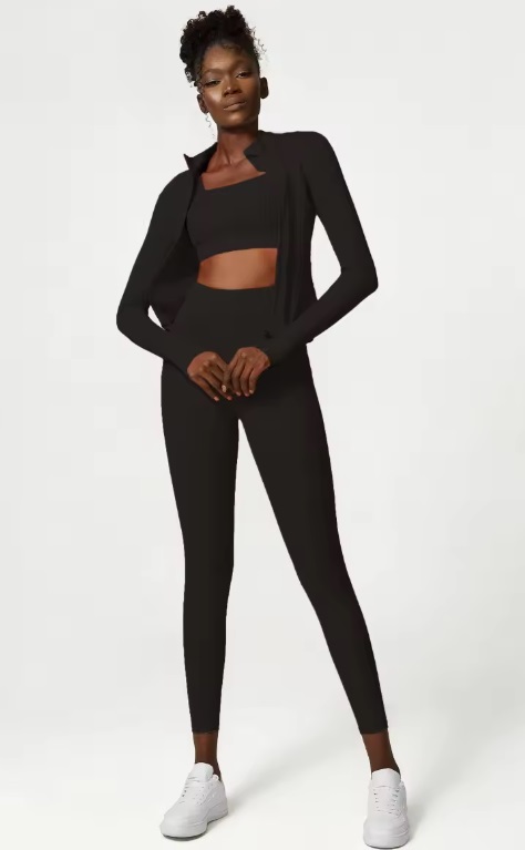 СПОРТИВНЫЙ РАШГАРД ЧЕРНЫЙ