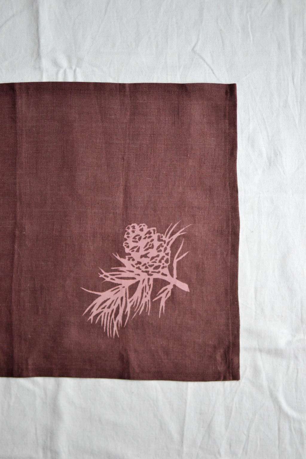 Салфетка "Розовая ель"