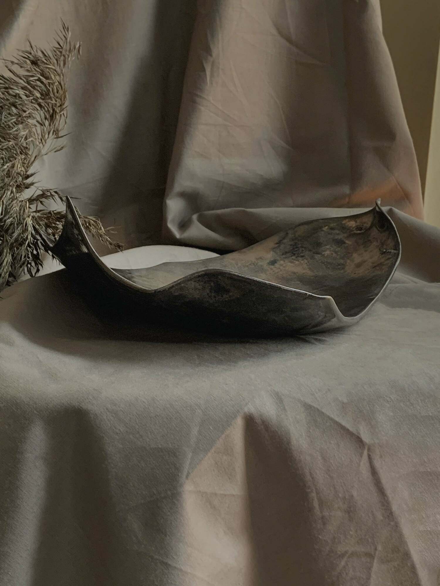 flat decorative plate