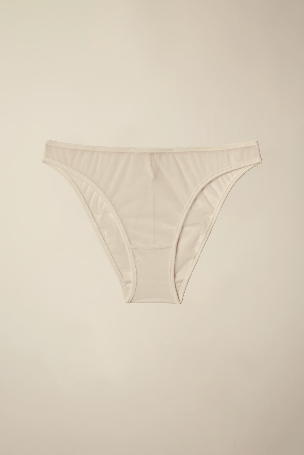 Gina трусики из молочного тюля