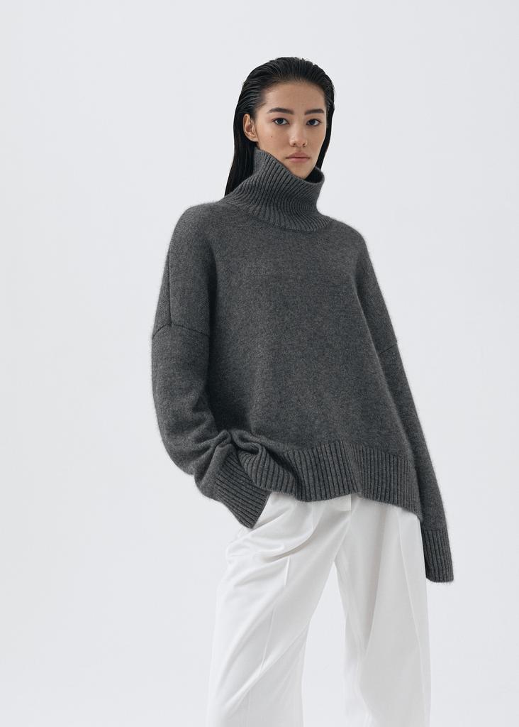 Oversized 100% wool sweater