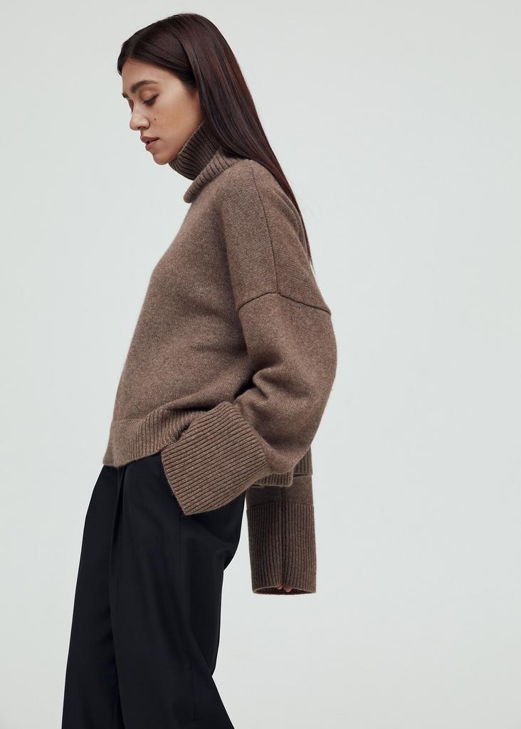 Cropped oversized extremely soft 100% cashmere sweater