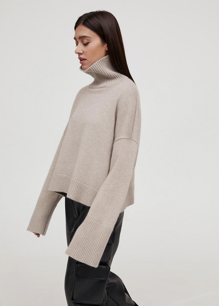 Cropped oversized extremely soft 100% cashmere sweater