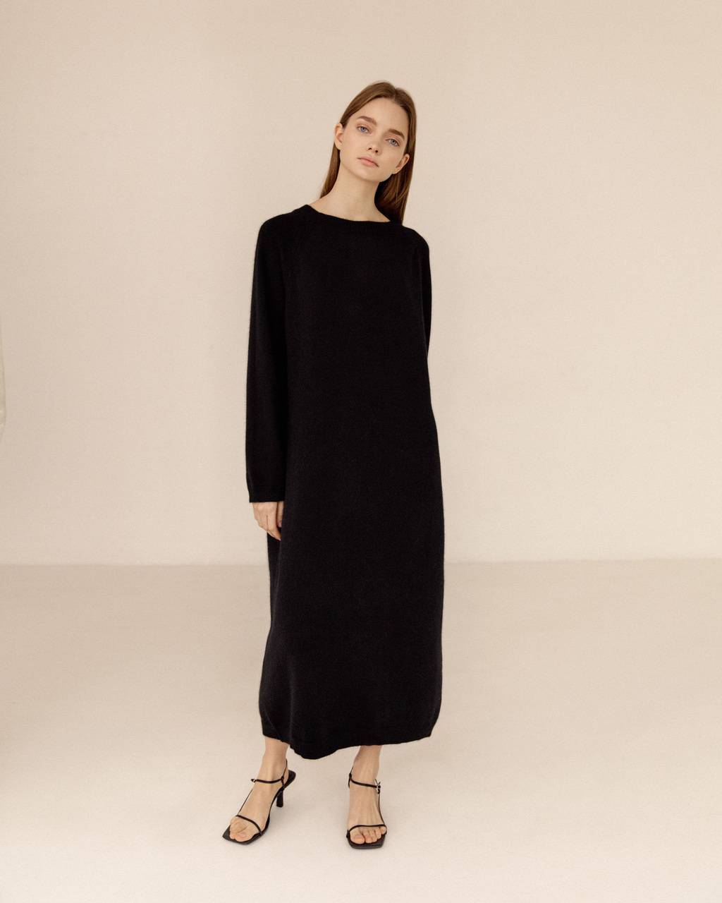 Oversized extremely soft 100% cashmere midi dress