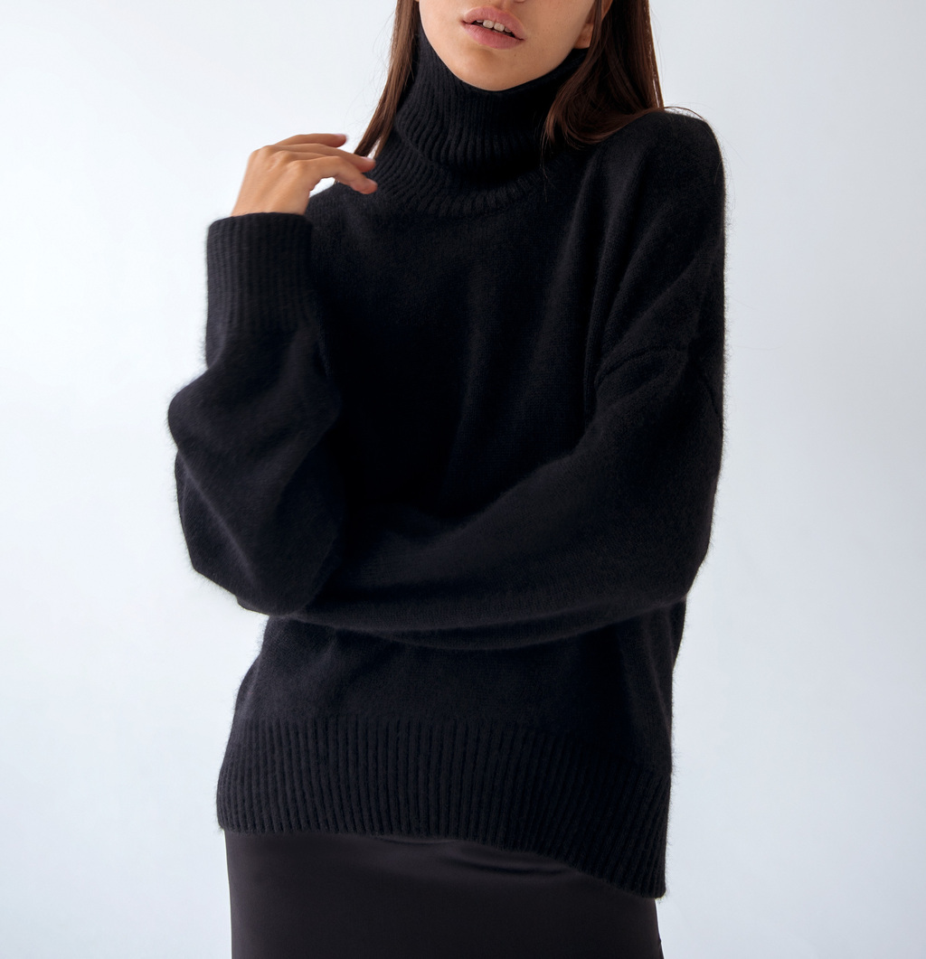 Oversized extremely soft 100% cashmere sweater