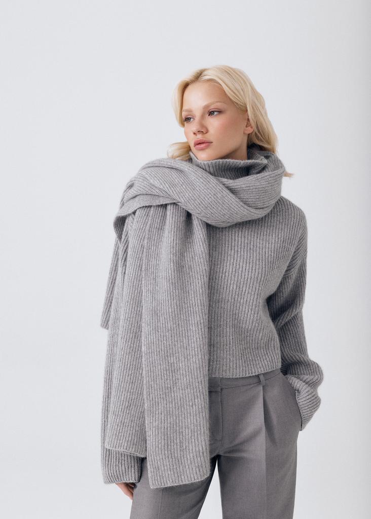 Oversized wool scarf