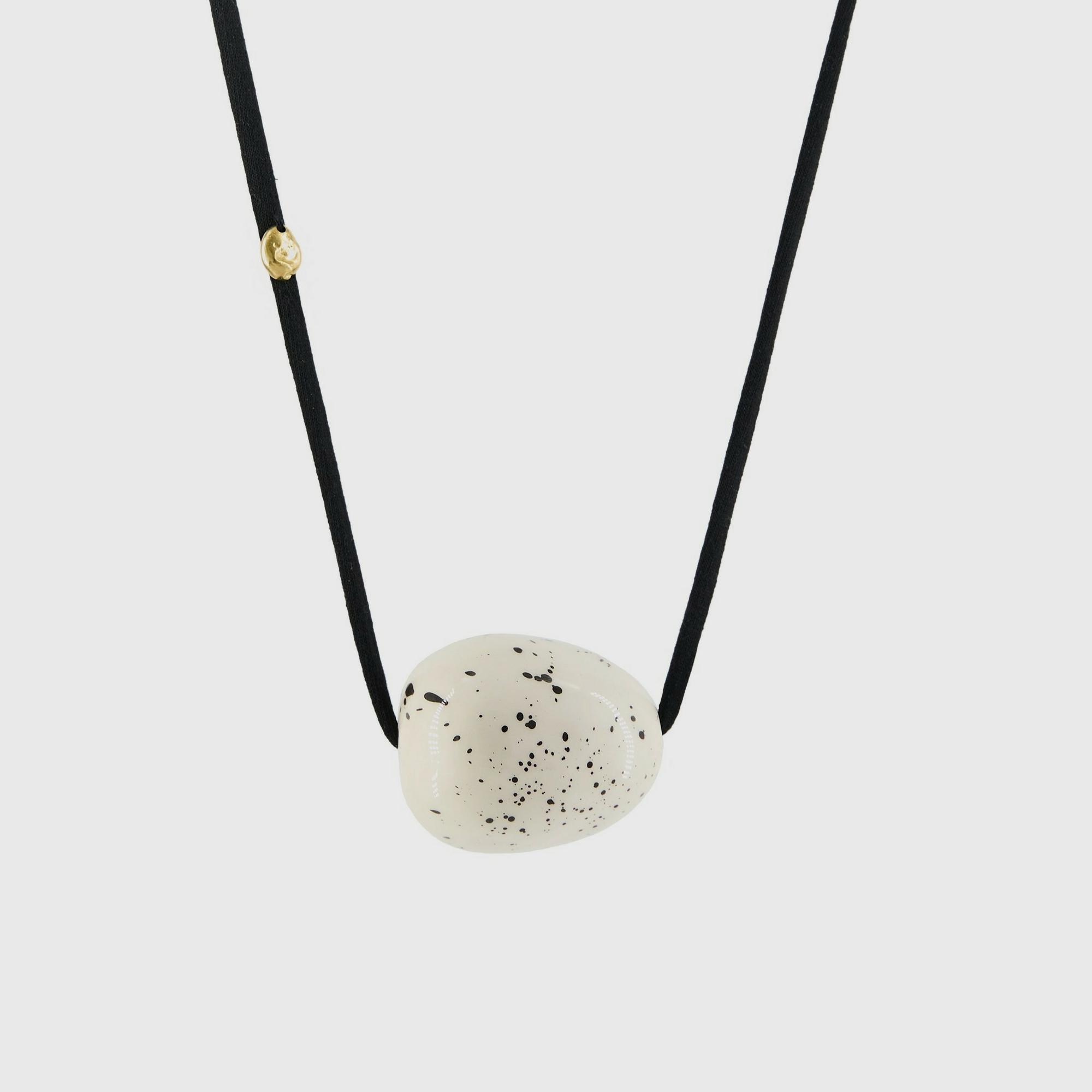 Ожерелье - шнурок Pebble