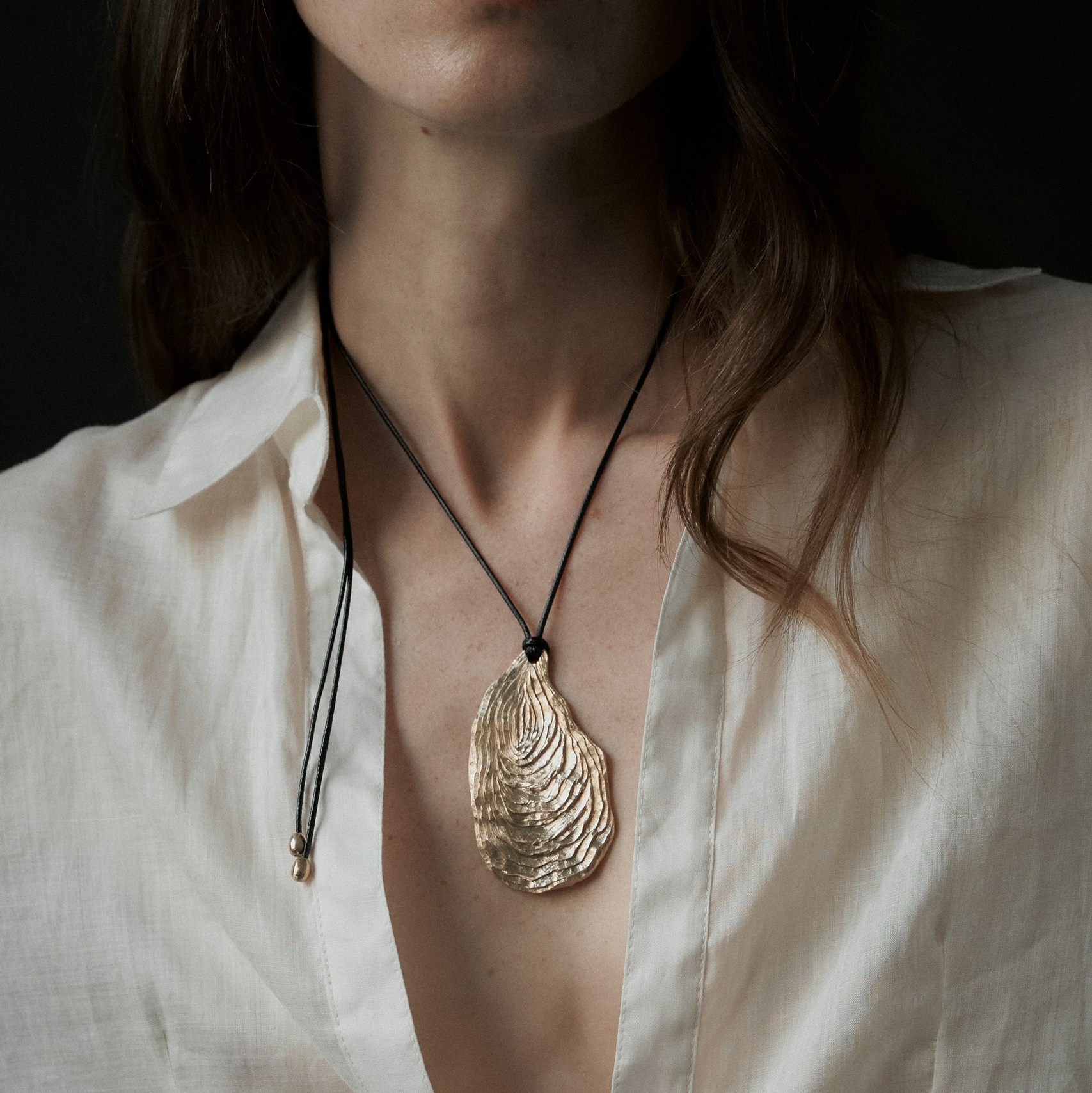 Подвеска  Oyster (bronze)