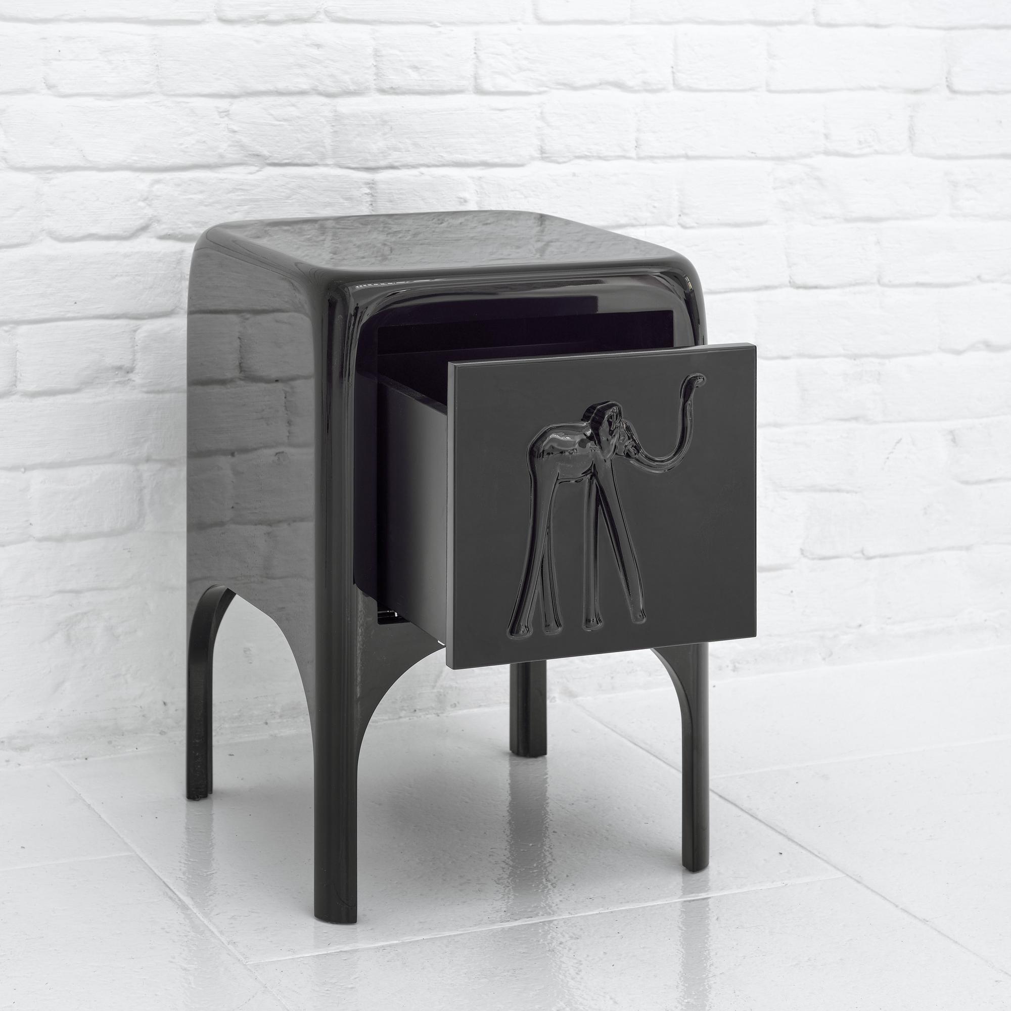 Прикроватная тумбочка "SALVADOR"