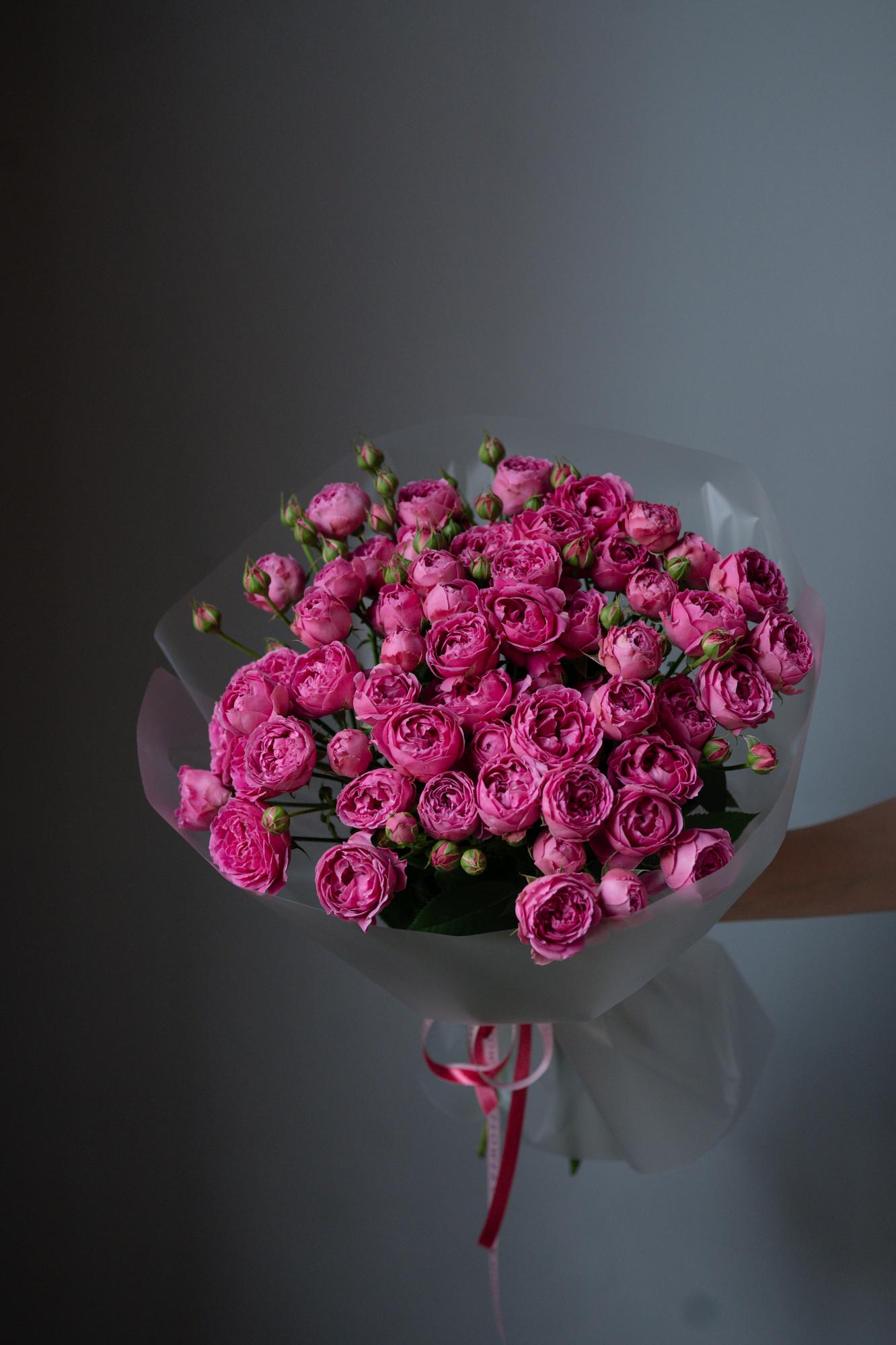 Моно-букет из роз Мисти Баблс