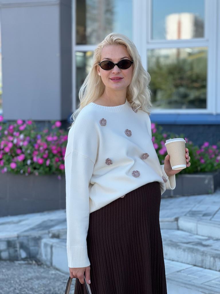 Джемпер кашемировый с цветочками, молочный