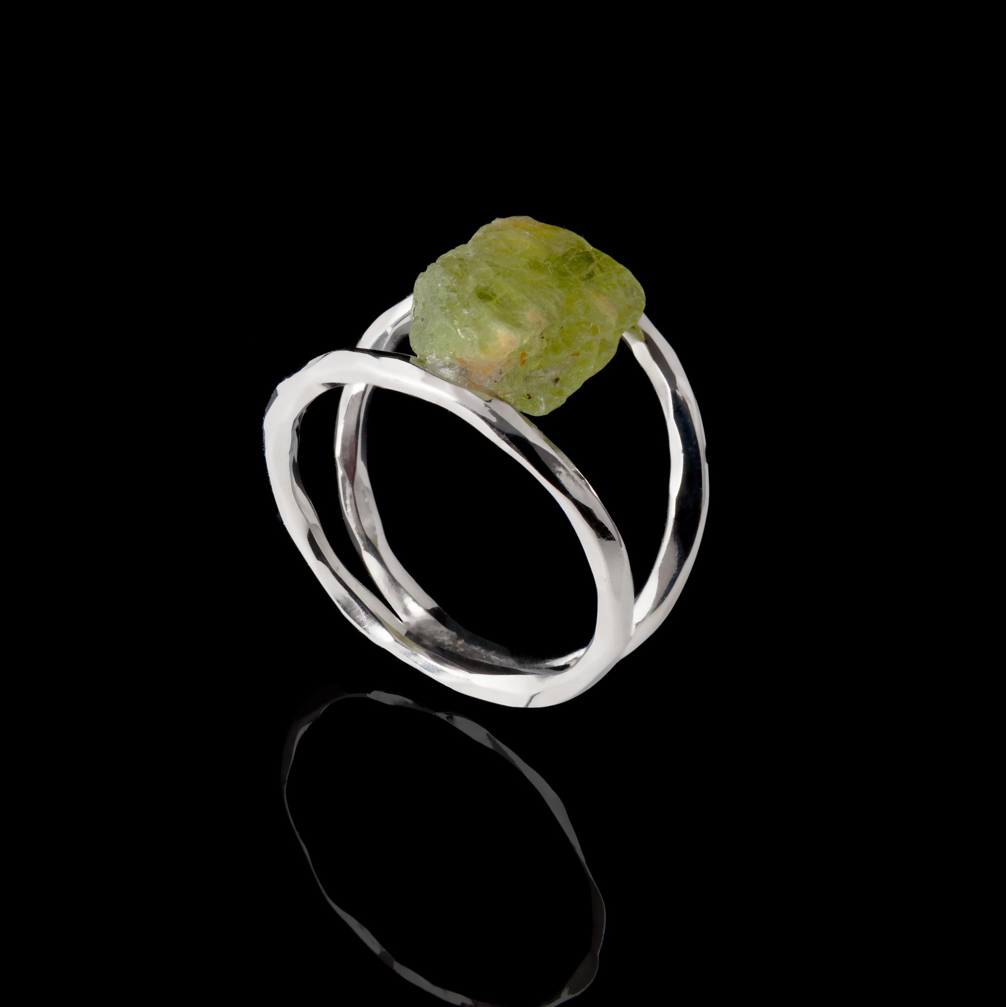 Ring Wild Peridot