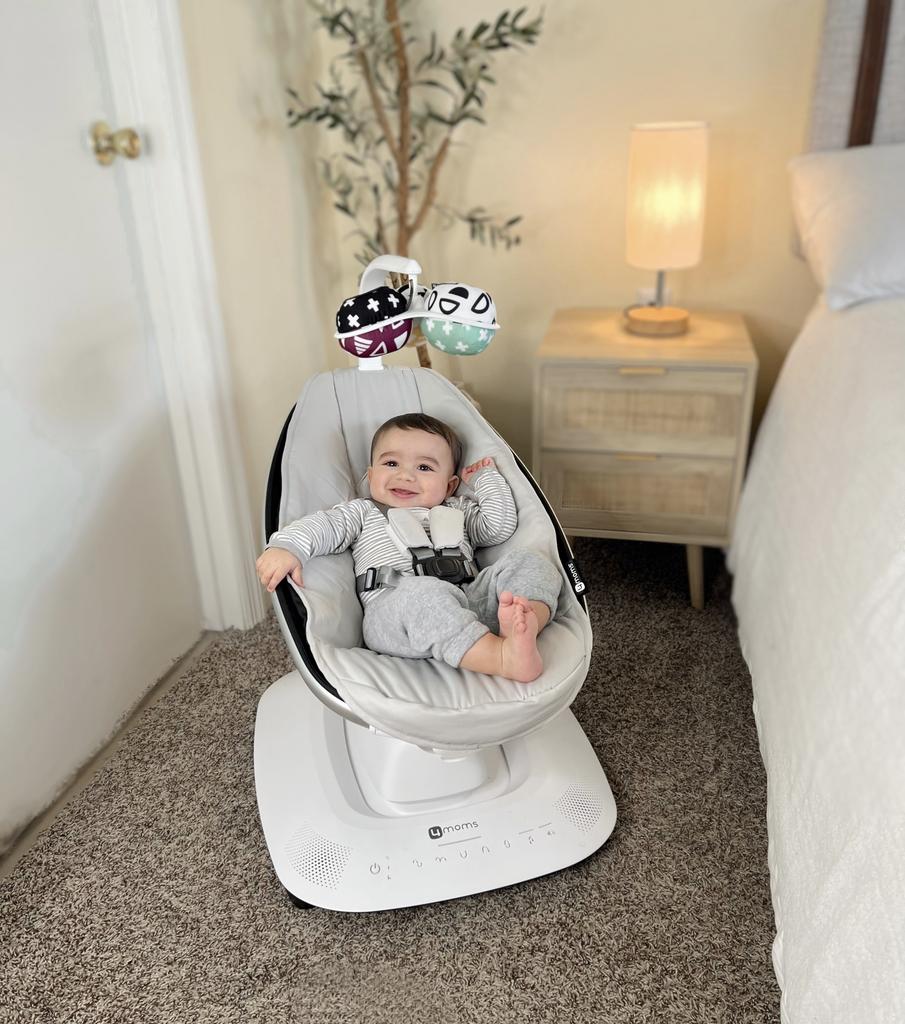 Кресло-качалка 4moms mamaRoo New белая