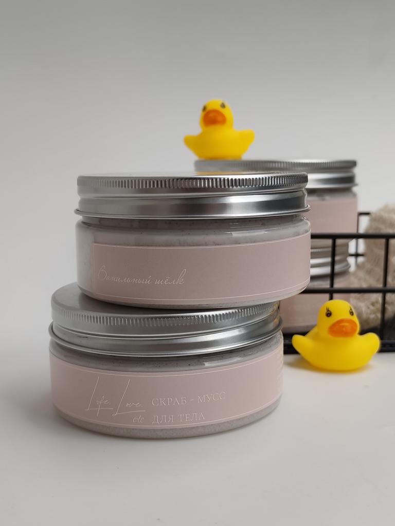 Скраб-мусс для тела "Ванильный шелк" 150 мл