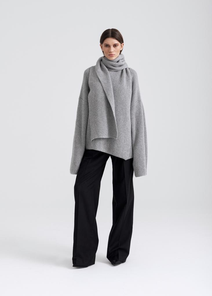 100% cashmere cardigan with scarf