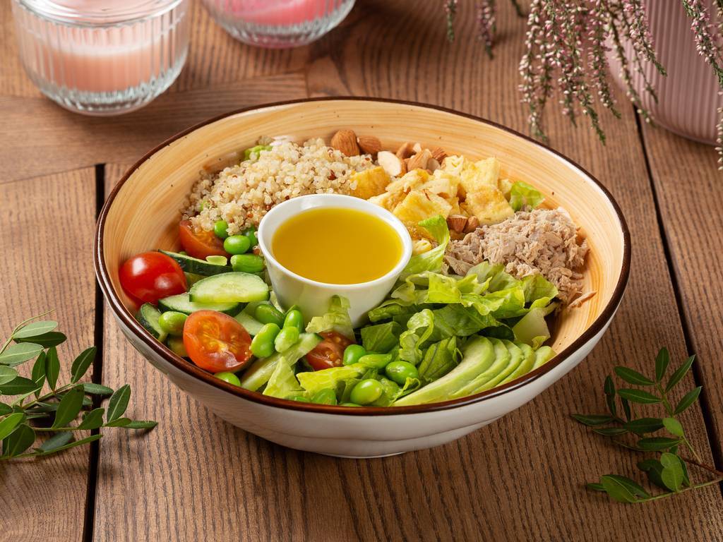 супербоул с тунцом