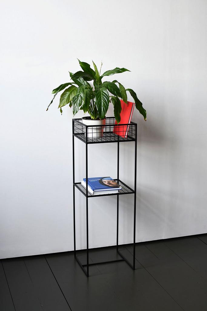 Подставка для цветов "Grow M" (цв.черный)