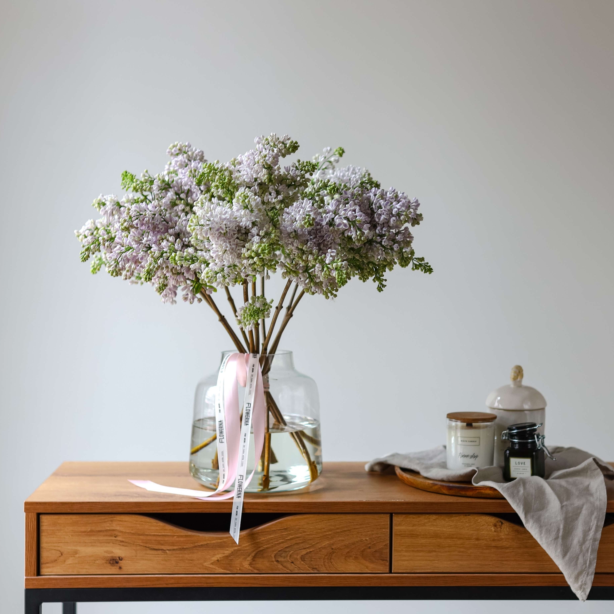 Цветочная подписка "Моно охапка" размер M