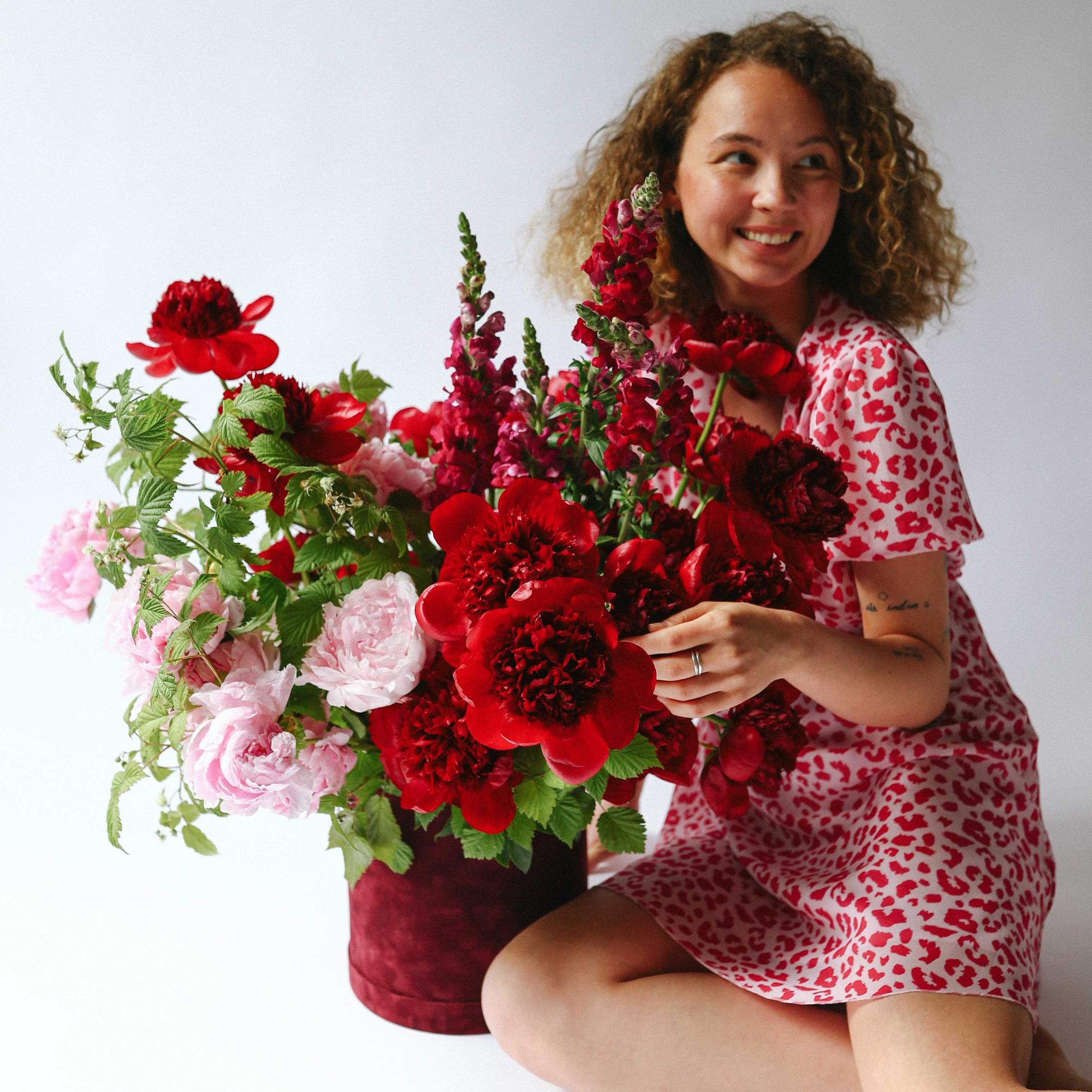 Шляпная коробка "Лимонад с вишней"