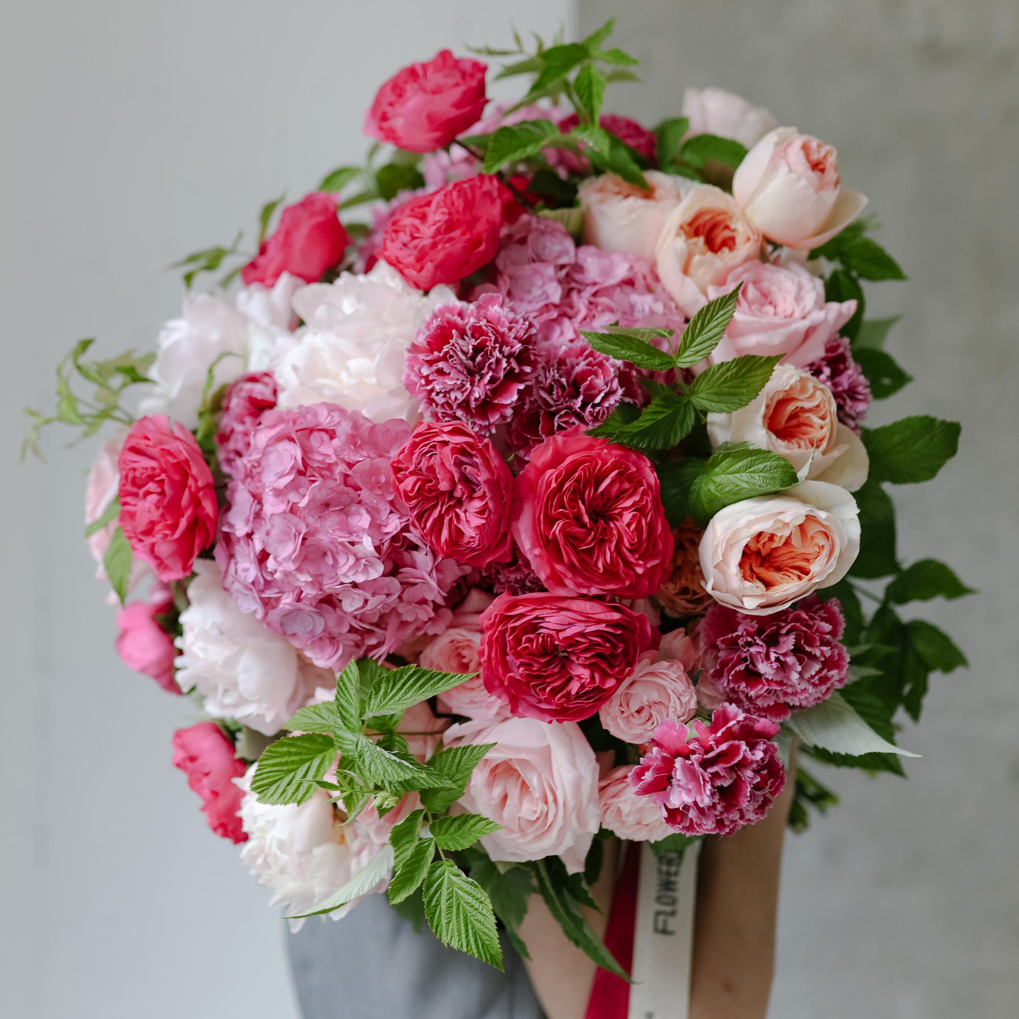 Садовый букет "ROSE GARDEN"