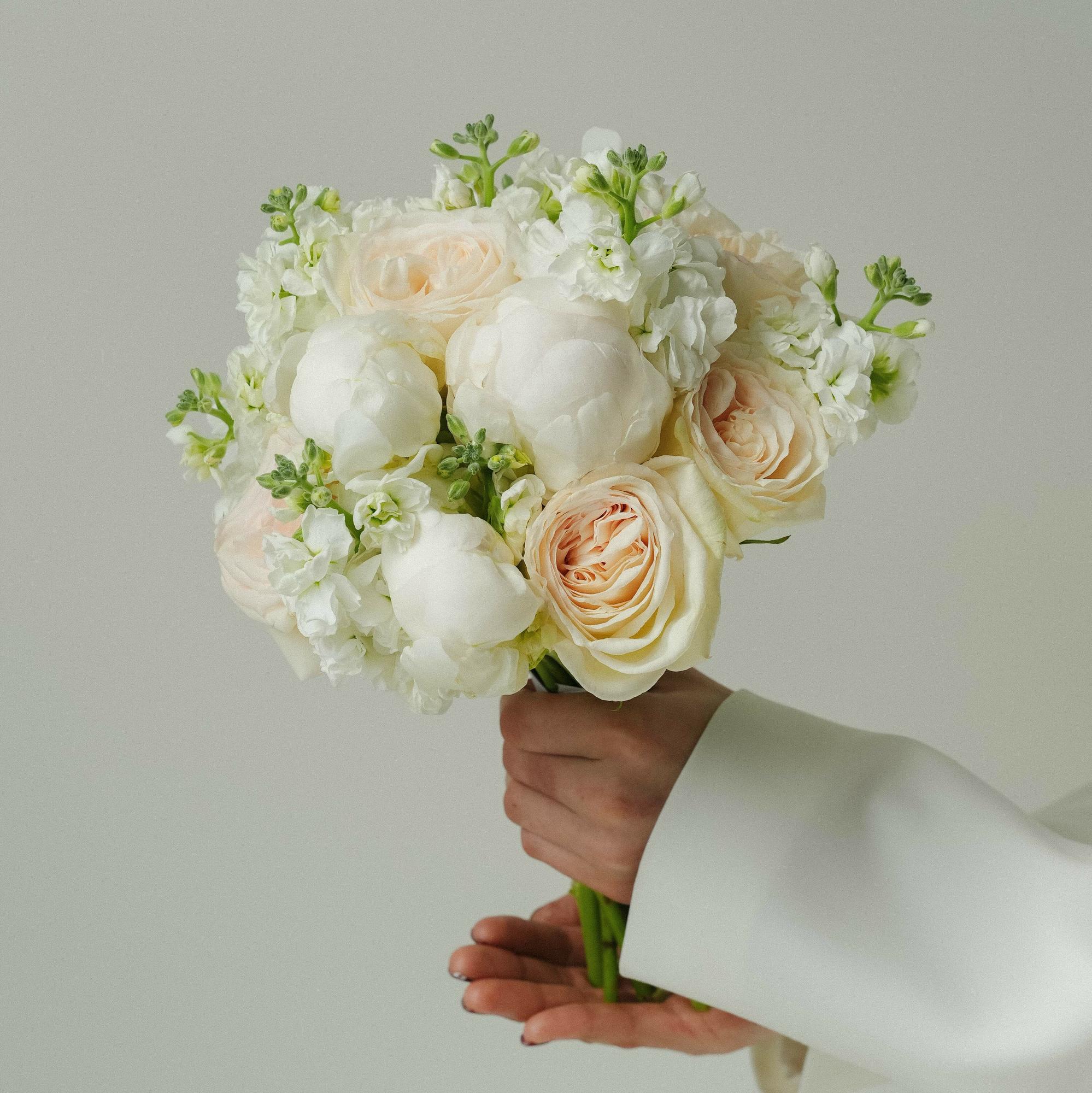 Букет невесты LOV 103