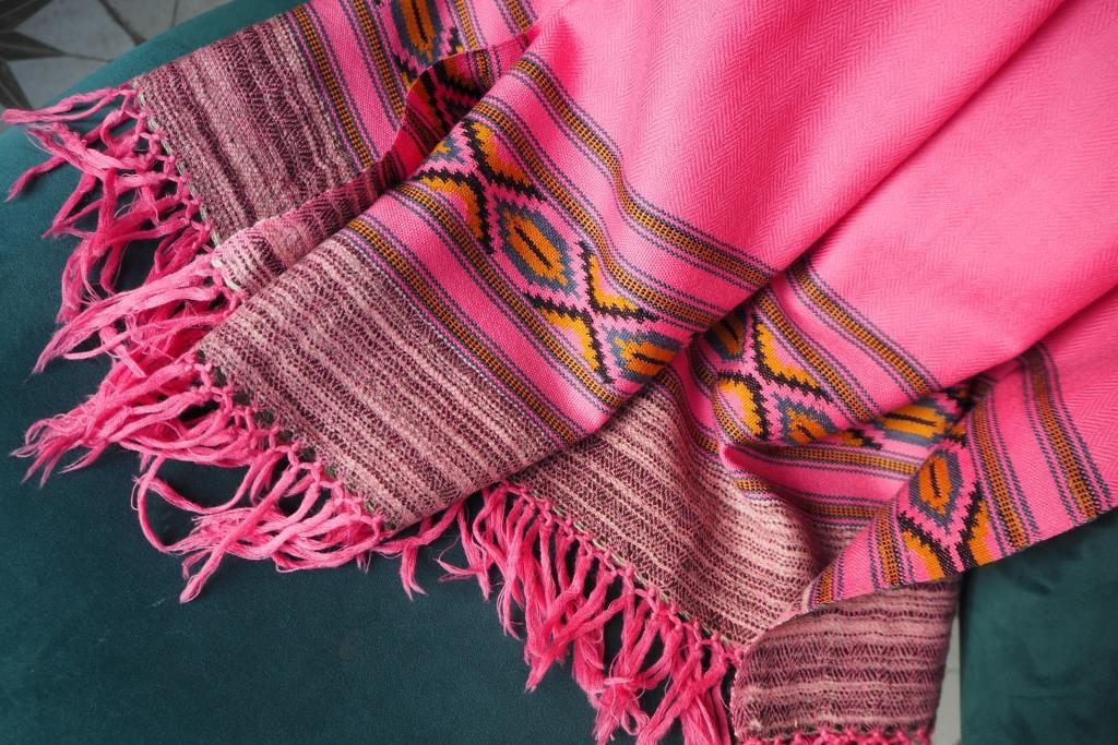 Шарф из шерсти яка Neon Pink