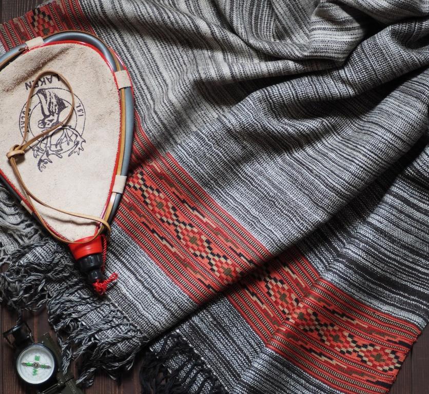 Большой шарф из шерсти яка Grey Melange