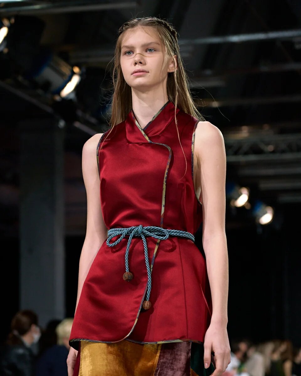 Шелковый жилет/Silk vest