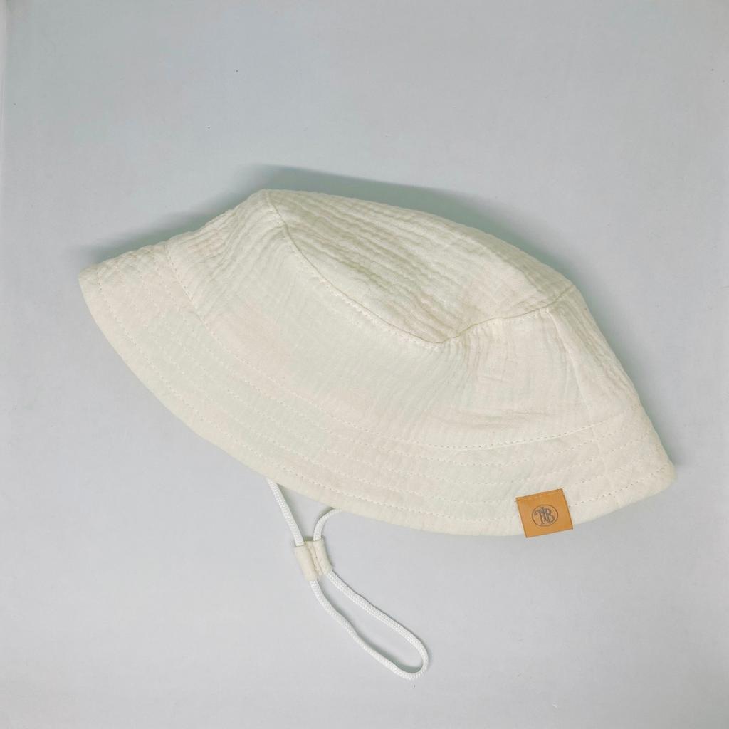 Панама "Hello,Baby" с завязками из муслина  3 мес+ до 8 лет (р. 46 -54 см ) - молоко/белый