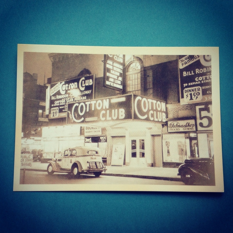 Улица и вывески. Америка прошлого века