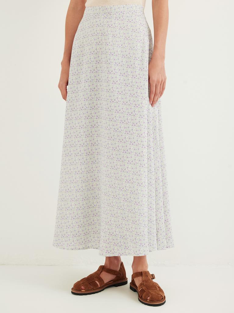 Удлиненная юбка с сиреневым принтом