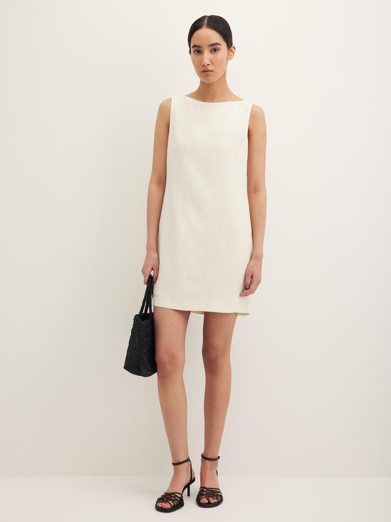 Платье мини молочного цвета