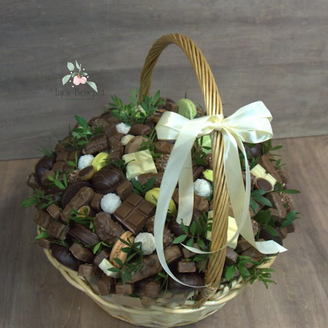 Шоколадная корзина "Море счастья", 30 см
