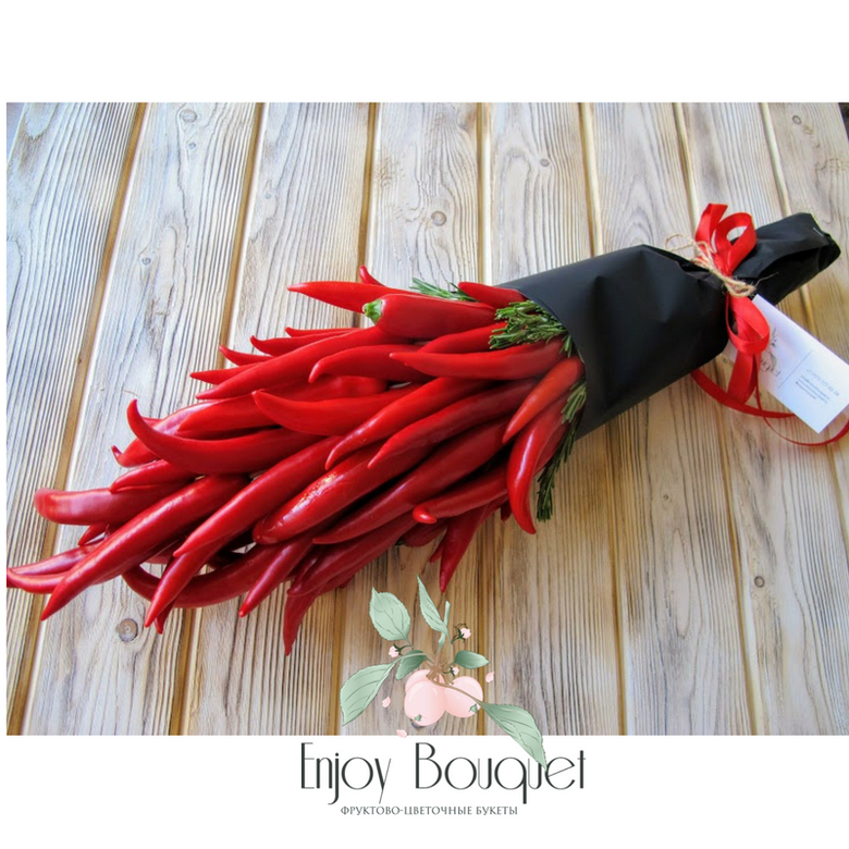 букет из острых перцев, букет из перцев чили, овощные букеты, букет из перцев москва