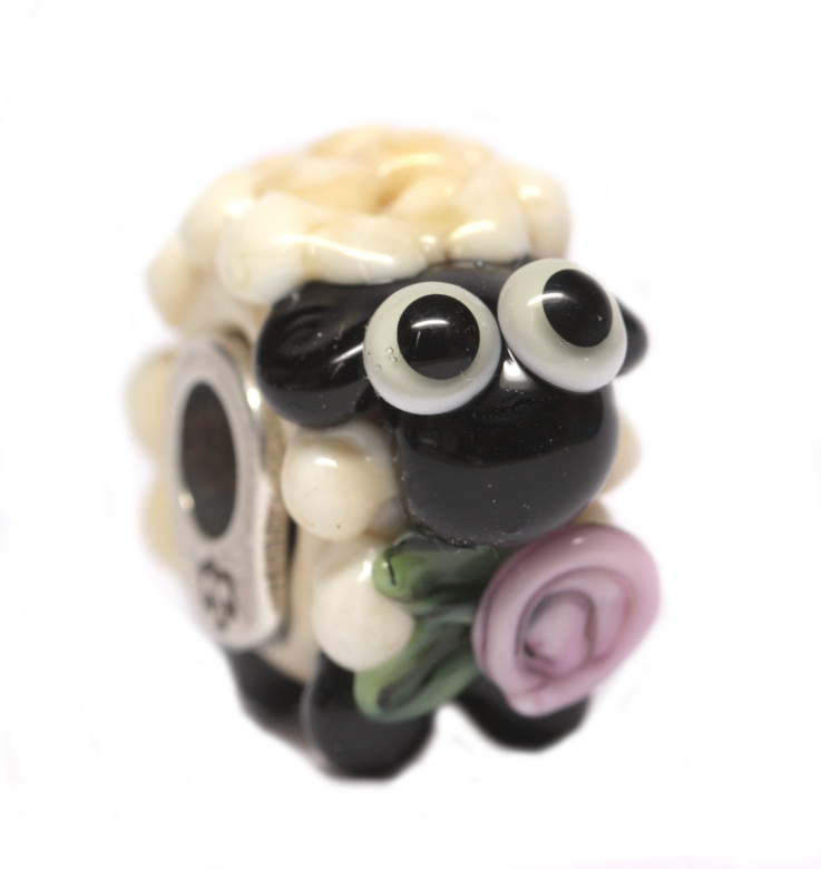 2052338  Rosy Sheep